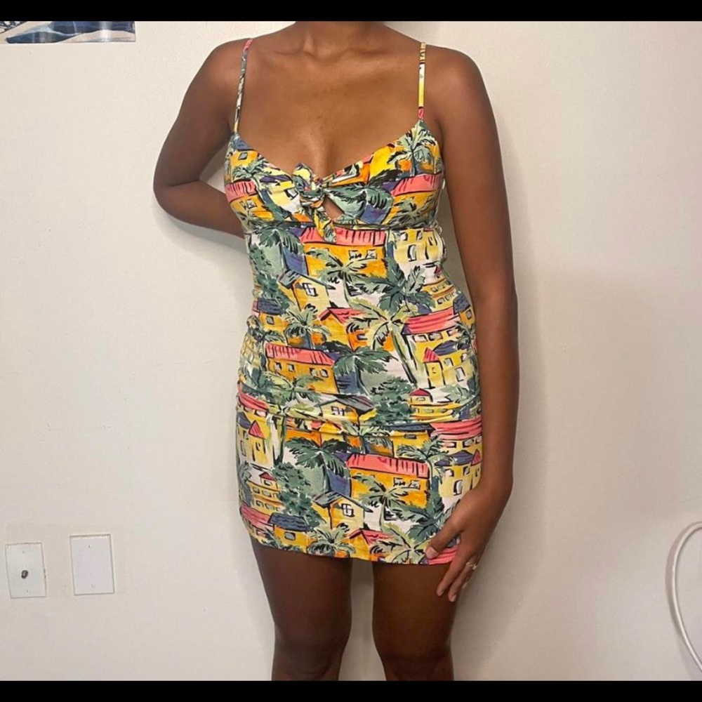 tropical/favela print dress: perfect for summer: forever 21